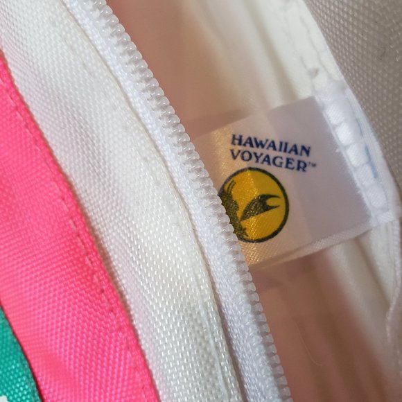 Vintage Hawaiian Voyager fanny pack w/two pockets - Picture 4 of 6